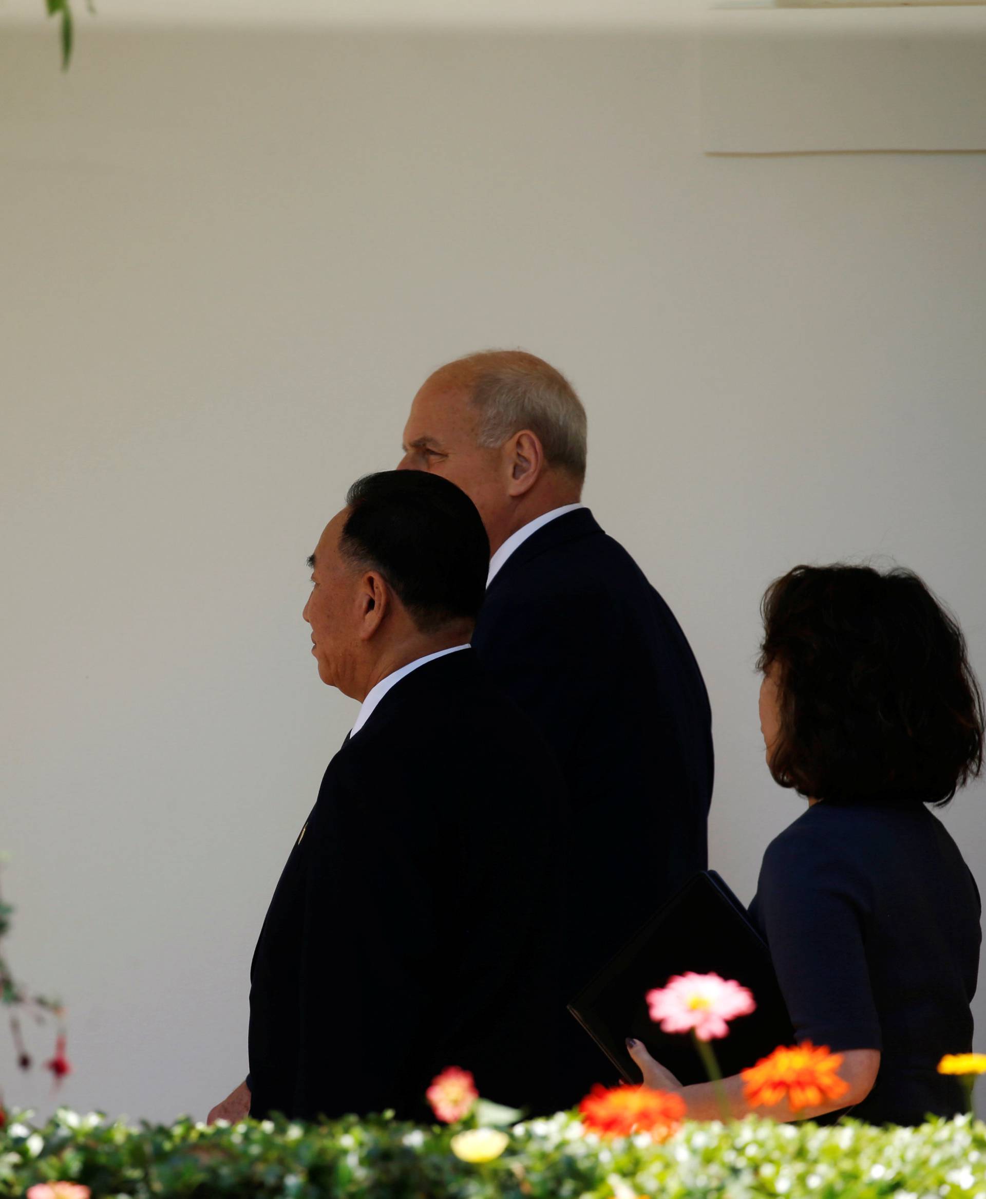 North Korean envoy Kim Yong Chol arrives to deliver a letter at the White House in Washington