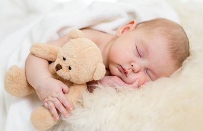 Idealna rutina spavanja: Bebe pamte način na koji zaspe...