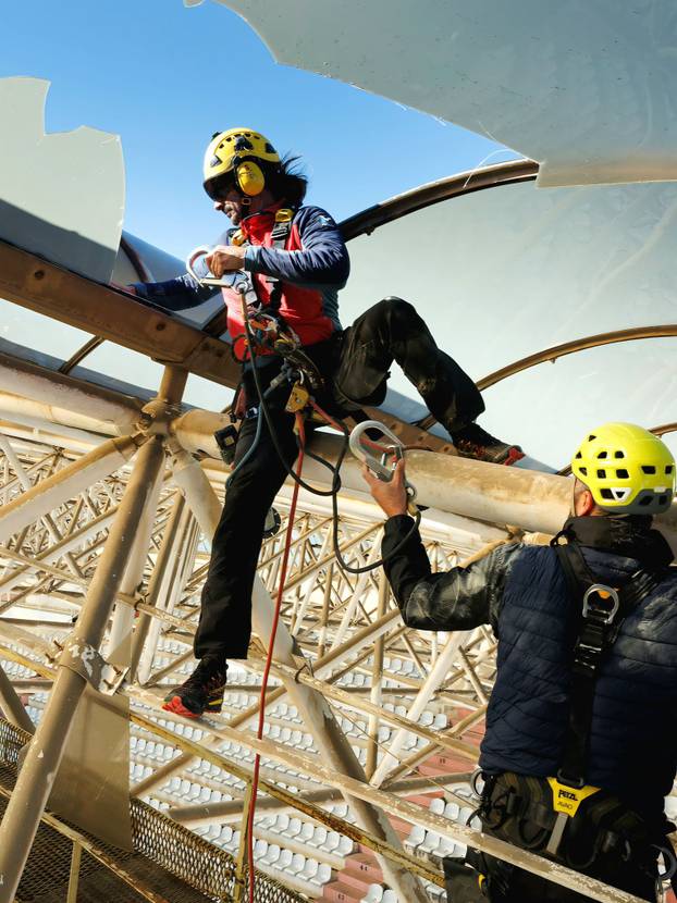 Sanacija krova na Poljudu