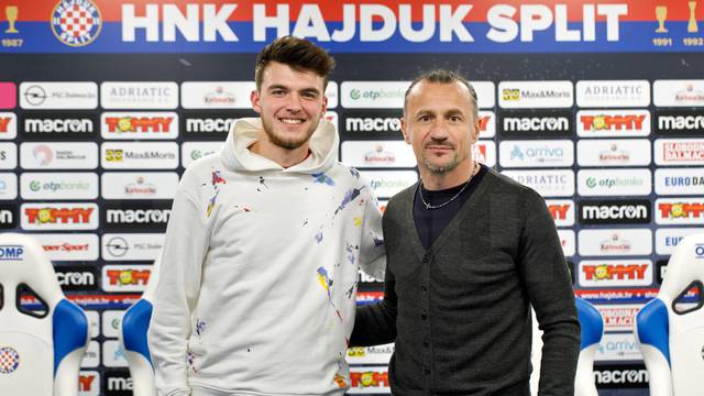 Sljedeći Hajdukov projekt s 18 potpisao profesionalni ugovor