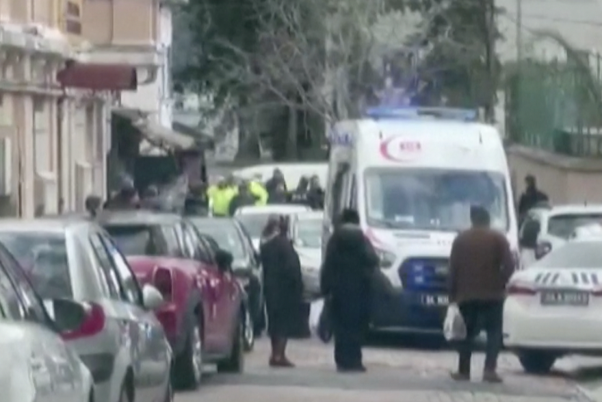 Maskirani napadači ubili su jednu osobu u crkvi u Istanbulu