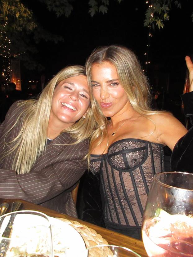 FOTO Argentinski as dobio prvo dijete! Prekrasna Oriana 'cvate' od sreće, uskoro sele iz Rima?