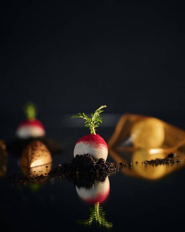 FOTO Spektakl na vodi: Biste li jeli u ovom futurističkom restoranu u norveškom fjordu?