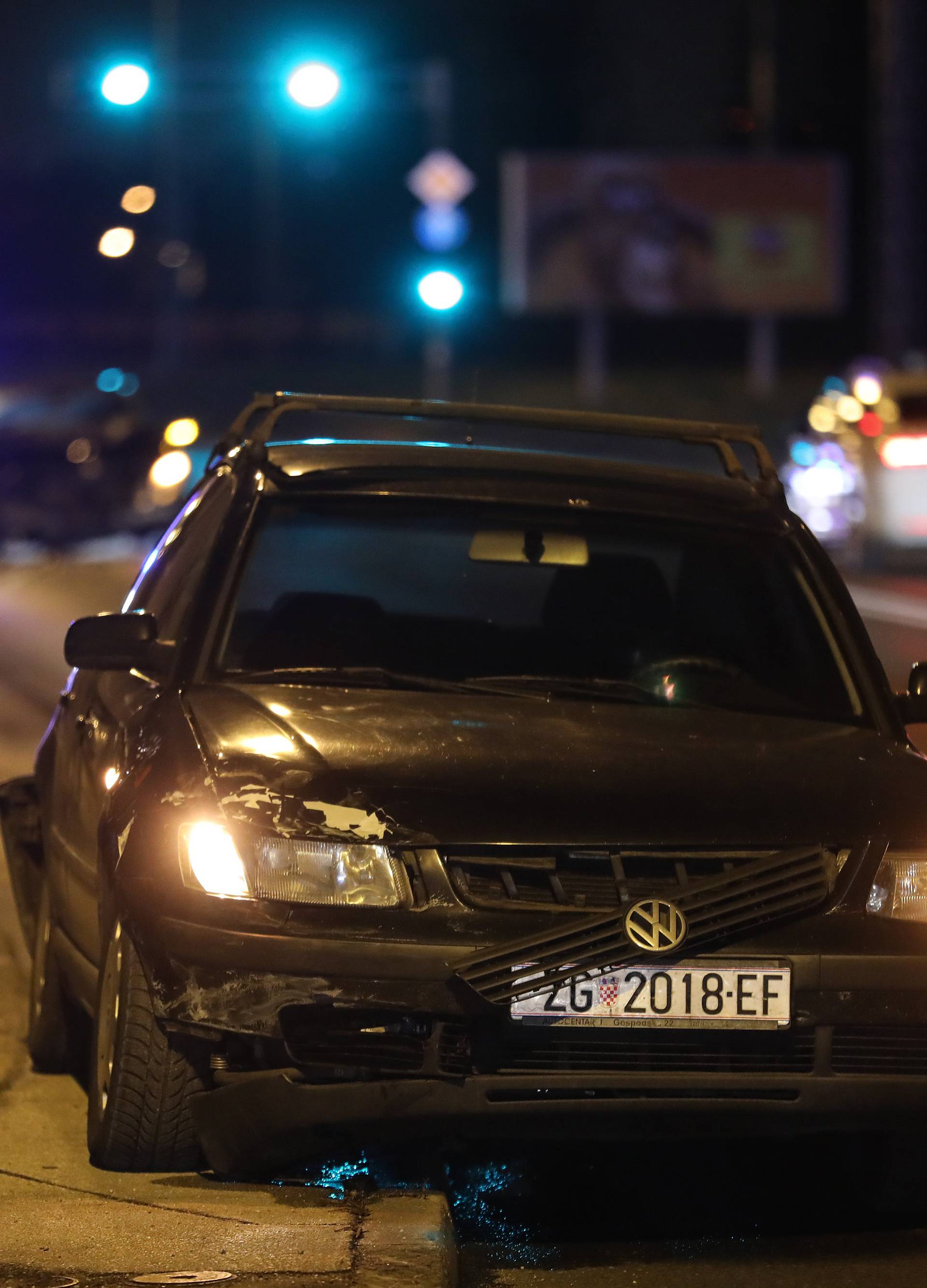 Zagreb: Dvije osobe ozlijeÄene u lanÄanom sudaru tri autoobila u Ilici