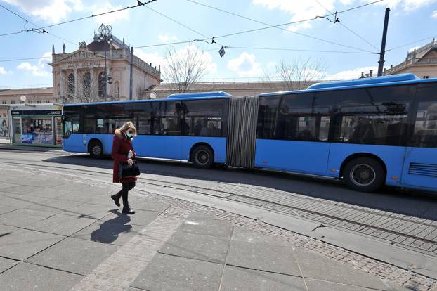 Zagreb: ZET-ovi autobusi na Glavnom kolodvoru