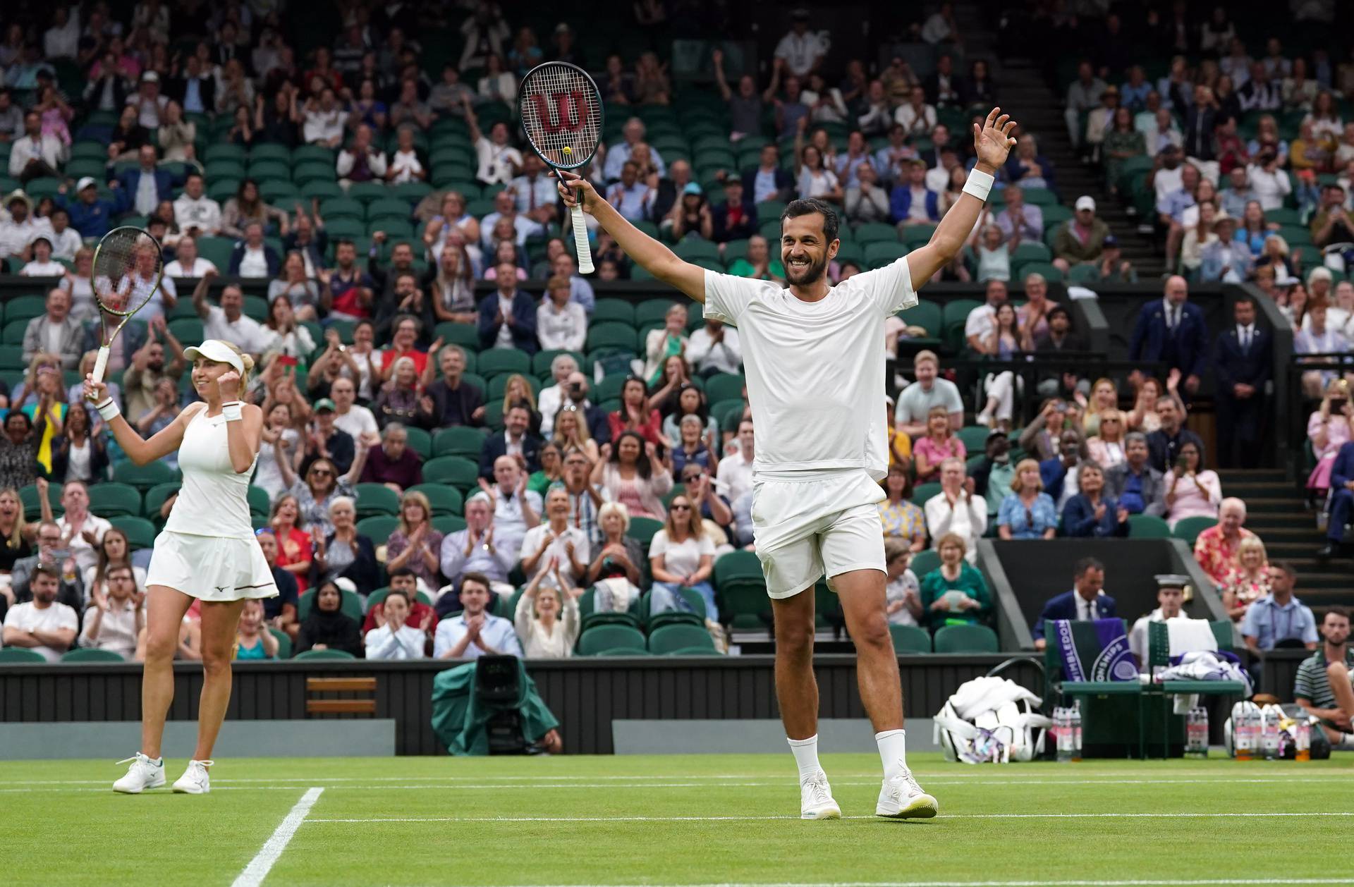 Fantasti?ni Mate Pavi? u paru s Ukrajinkom Ljudmilom Ki?enok osvojio Wimbledon