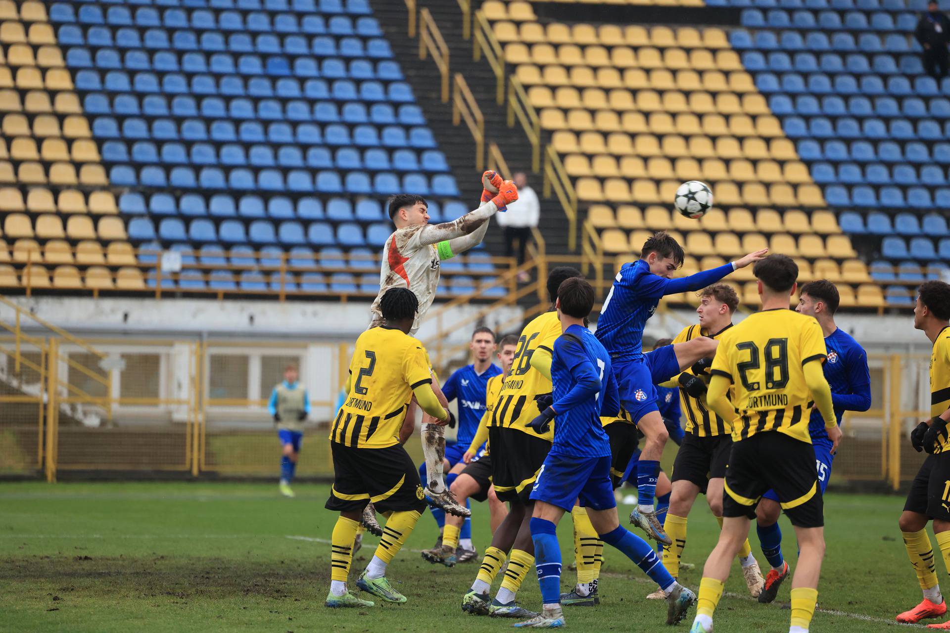 Zagreb: Utakmica mladih U19 GNK Dinamo - Borussia Dortmund