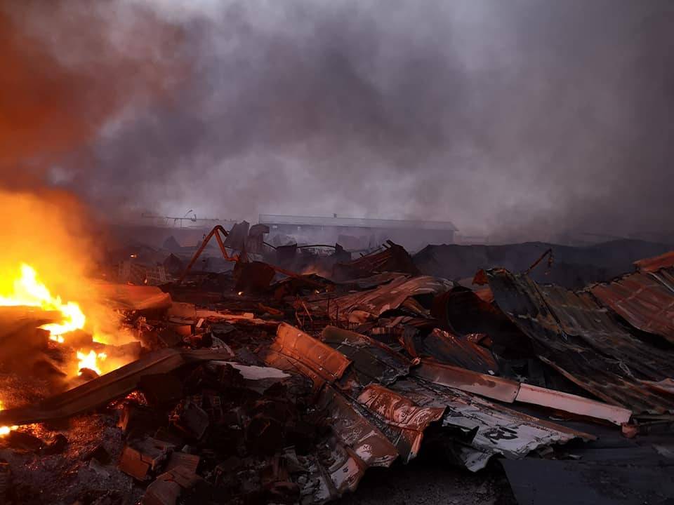 Milijuni eura štete: Veliki požar uništio cijelu tržnicu 'Arizona'