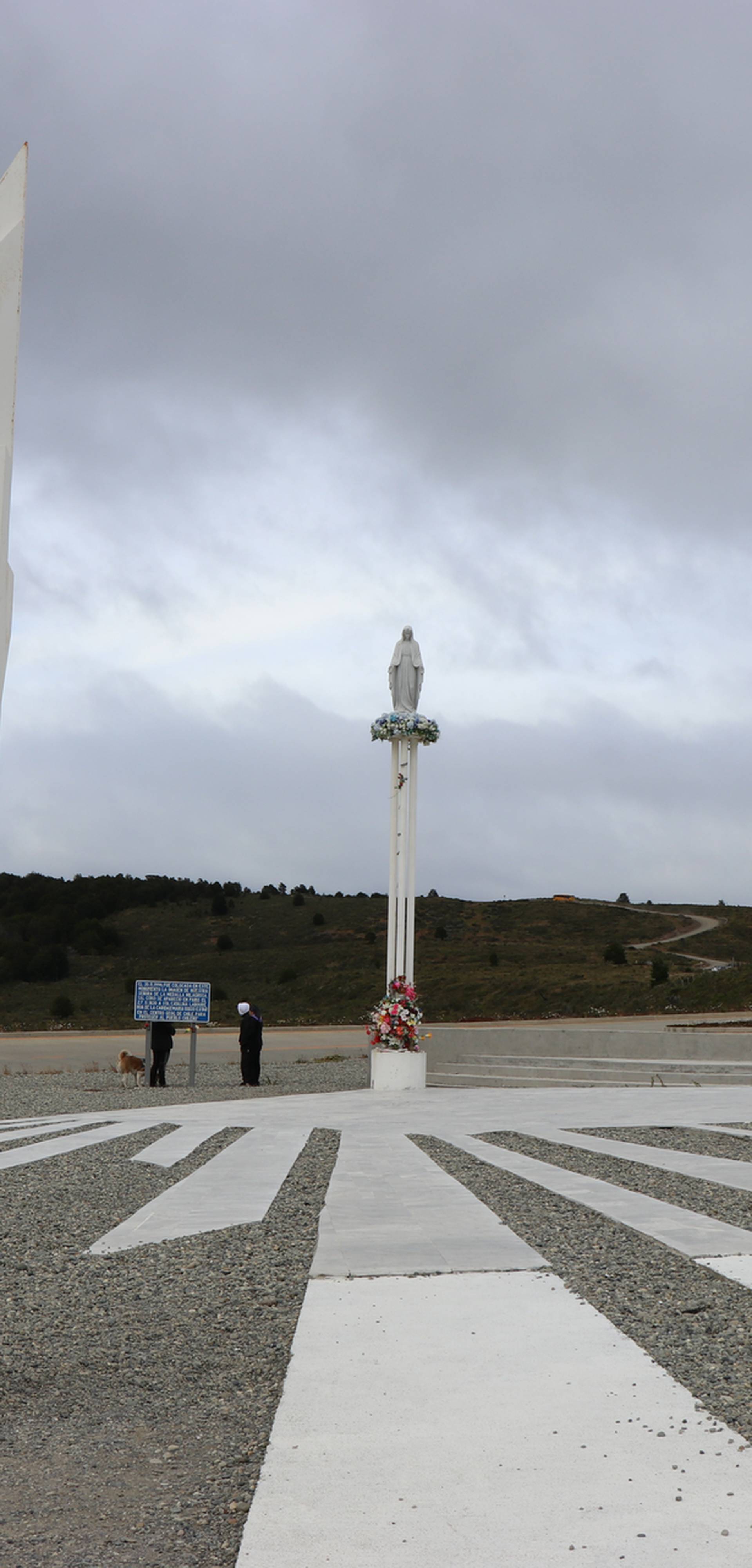 Vjetar nemilice dere, psi šeću i centrom, a napojnicu traže svi