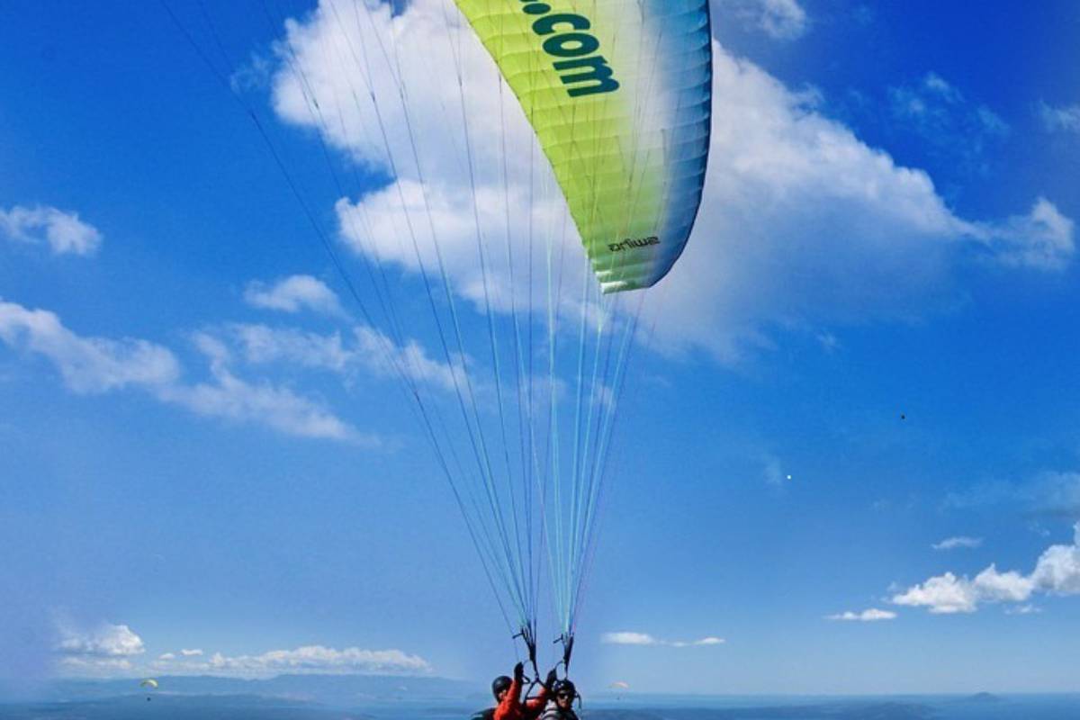 Osjeti slobodu leta i doživi nov pogled na svijet uz paragliding