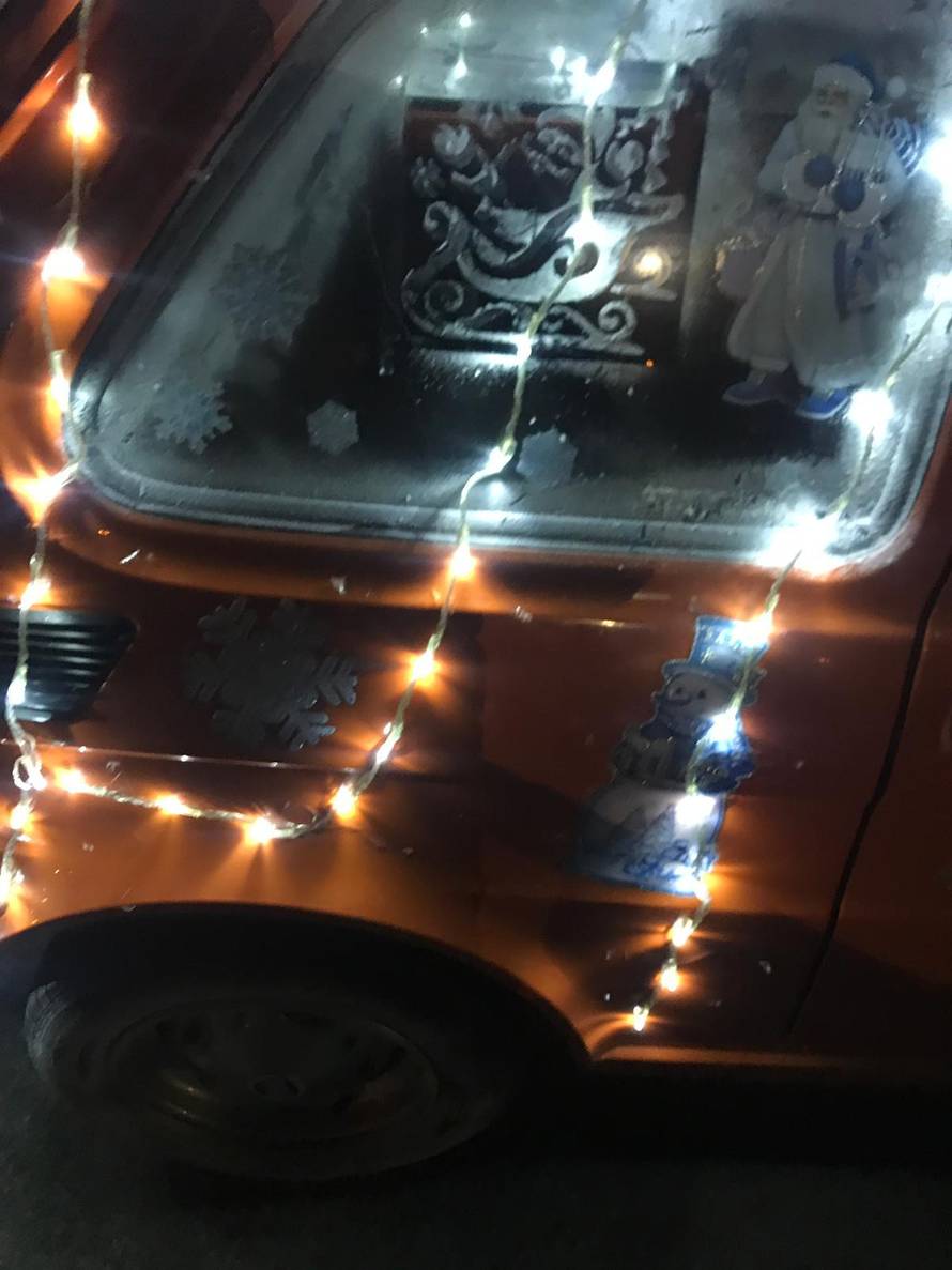 Peglica 'pegla' po Božiću: Ljudi se smiju i svi žele fotku s njom