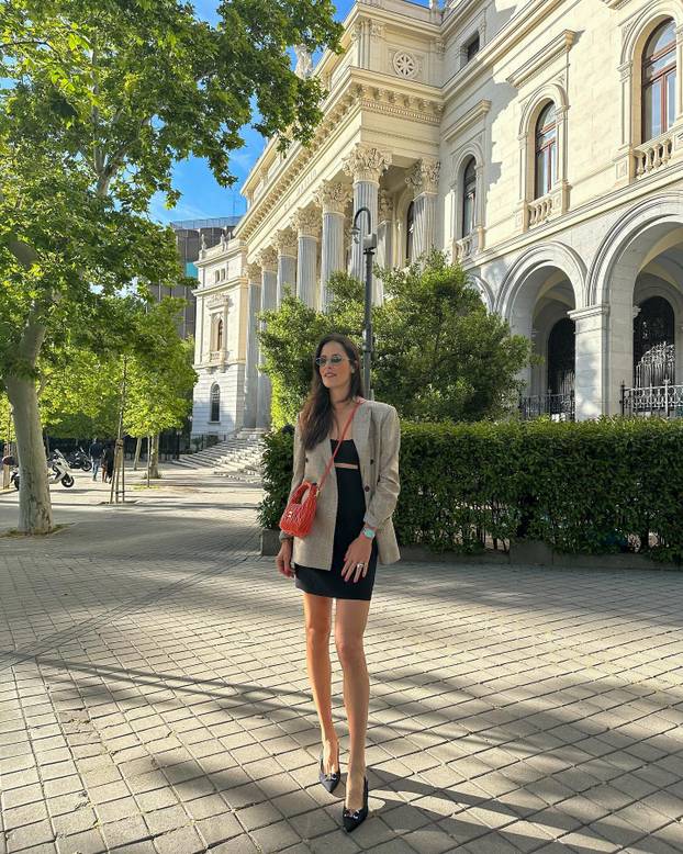 FOTO Trenirala pod bombama u bazenu, ljubila slavne sportaše i postala broj 1. Ovo je njen put...