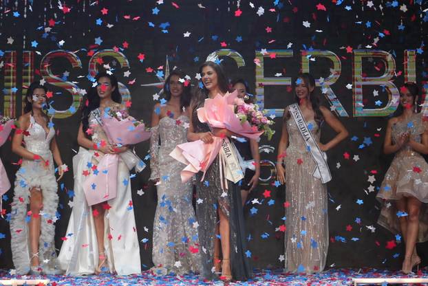 Beograd: Nikolina Vujčić nova je Miss Universe Serbia 2026