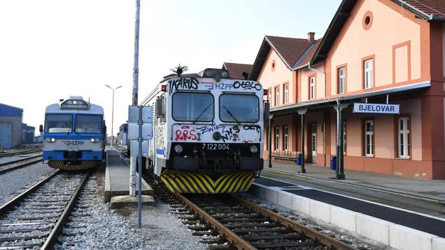 Bjelovar: Potpisan ugovor vrijedan 200.000 kuna o sufinanciranju troškova javnog željezničkog prijevoza 