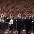 Nove odore švicarske garde, krojač kroji pred bivšim papama