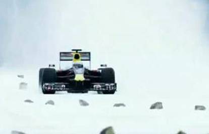 Buemi vozio bolid F1 na ledom prekrivenom jezeru