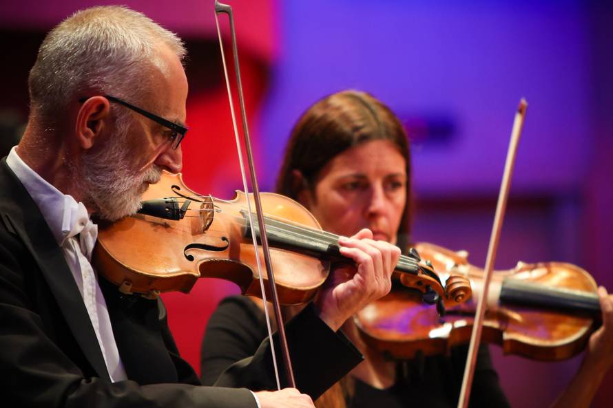 Glazbene legende i zagrebačka filharmonija nastupili u čast 931. rođendana grada Zagreba