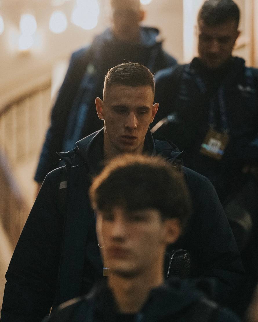 VIDEO Arsenal - Dinamo 3-0: Cannavaro izgubio u debiju, 'modri' ostali bez udarca u okvir