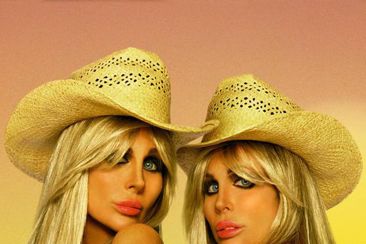 Shane i Sia Barbi, seksi blizanke barbie izgleda. 