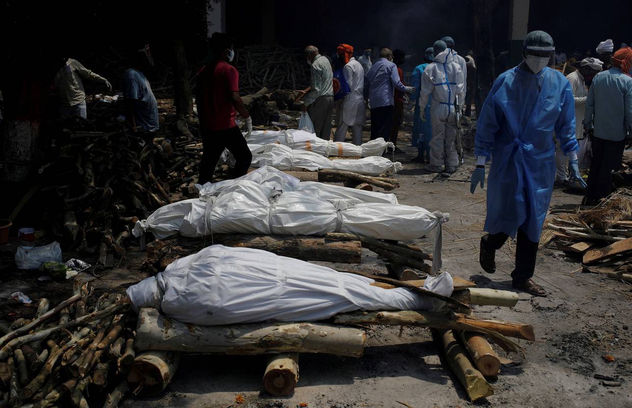 Indija u jednom danu ima 4529 umrlih: Najgori dnevni broj u svijetu od početka pandemije