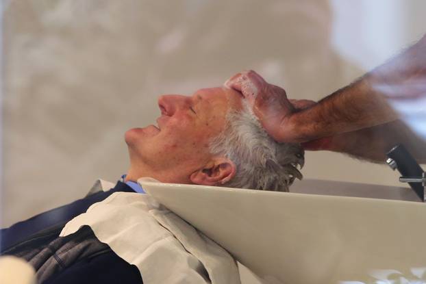 Zagreb: Prvo jutro nakon izlaska iz zatvora Ivica Todorić otišao u frizerski salon