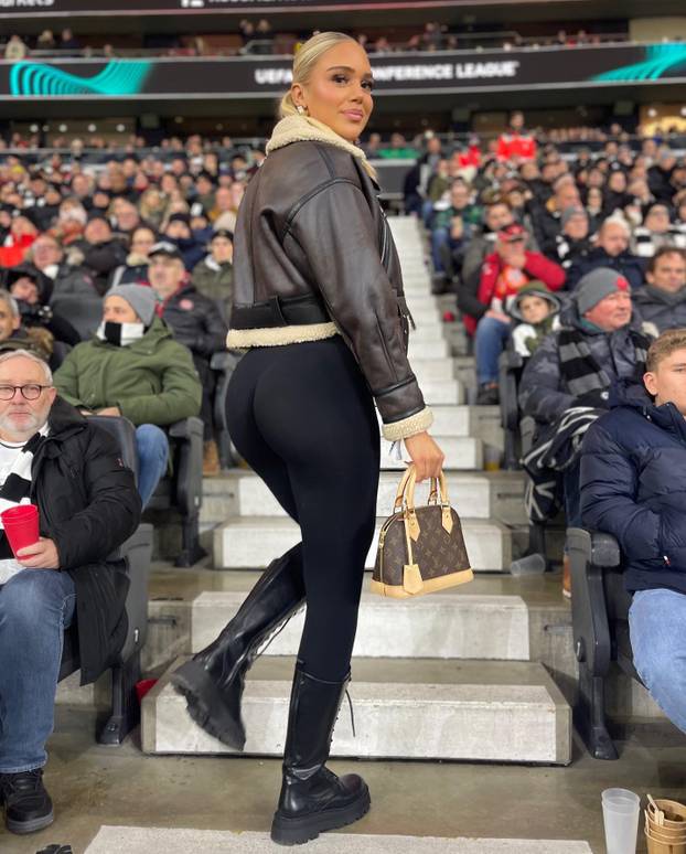 ŠOK PRIZNANJE 'Bušila sam kondome nogometnoj zvijezdi'