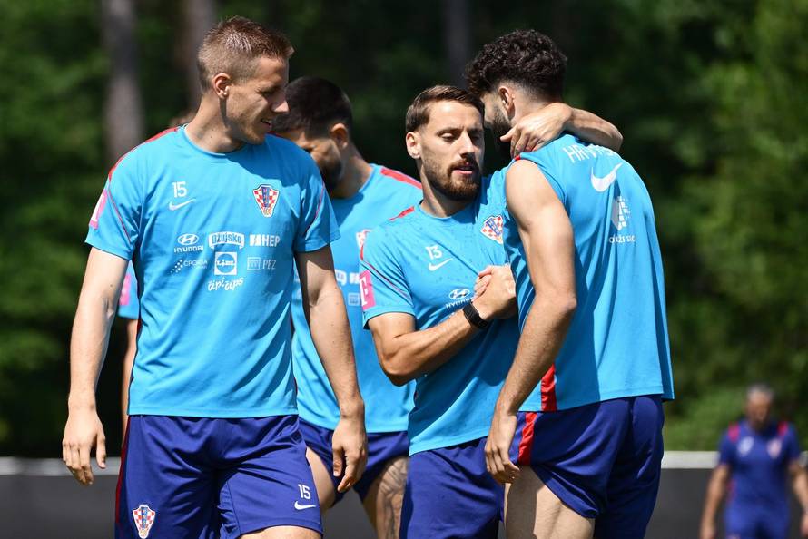 Alexandria: Trening hrvatske nogometne reprezentacije u baznom kampu