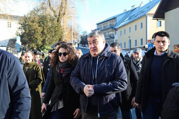 Predsjednik Republike i predsjedni?ki kandidat Zoran Milanovi? na manifestaciji “Ispra?aj stare i do?ek Nove godine u podne” u Fužinama 