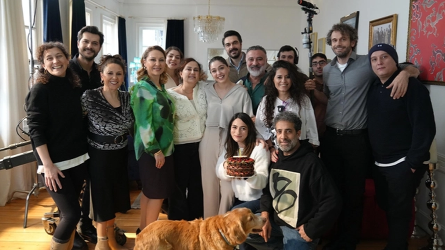 Sukobi na setu 'Leyle': Otpratila glumicu iz serije, druga sezona je upitna, a ostala i bez dečka