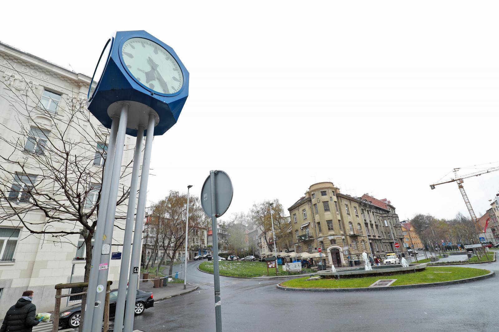 Zagreb: Sat na Britancu stao točno u vrijeme potresa