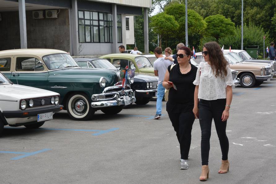 Ide u Njemačku: ‘Za prijatelja u Dortmundu obnovio sam Fiću’