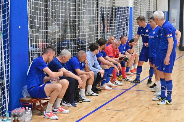 Makarska: Donatorska utakmica veterana Hajduk - Dinamo za Mladena Bartolovića