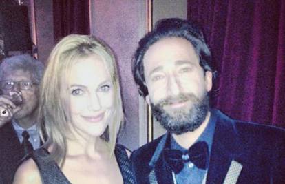 Meryem sve bliže Hollywoodu: Adrien Brody je lud za Hurem