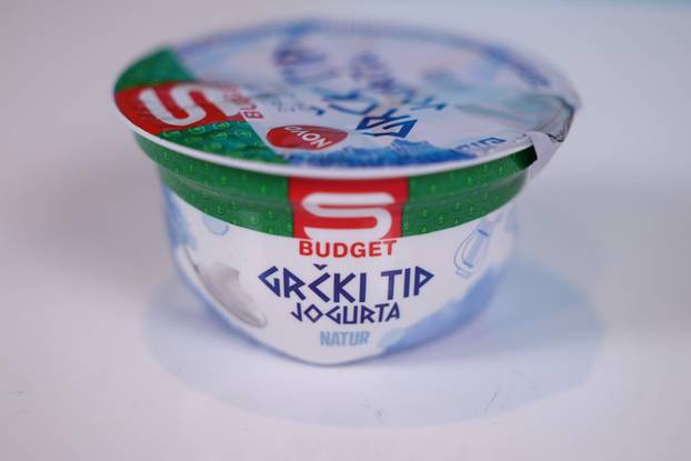 24SATA Zagreb: Testiranje gr&ccaron;kih jogurta