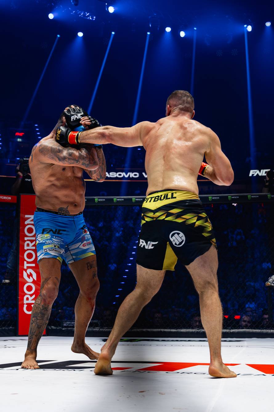 FNC potvrdio drugu borbu za pojas u Ljubljani: Prvak Ivan Sičaja protiv opasnog Nijemca