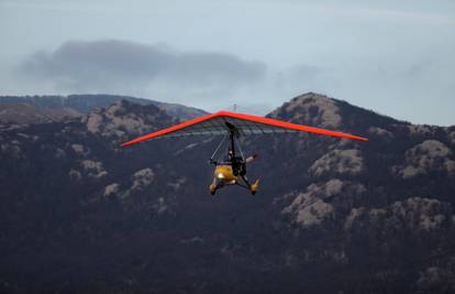 Drama kod Grobnika: Pao je zmaj, letač lakše ozlijeđen