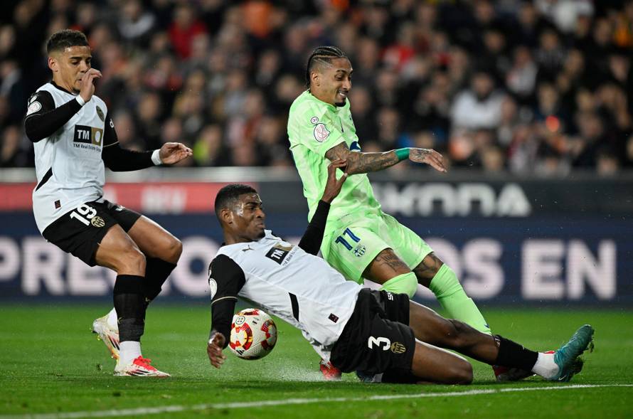 Copa del Rey - Quarter Final - Valencia v FC Barcelona
