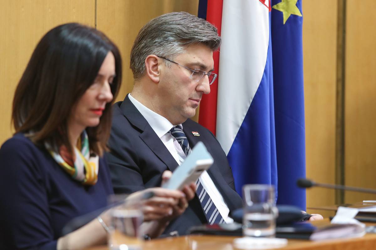 Oporba oštro po Divjak: 'Vi ste izgubili doticaj sa stvarnošću...'