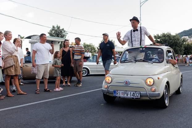 Manifestacija RetroOpatija