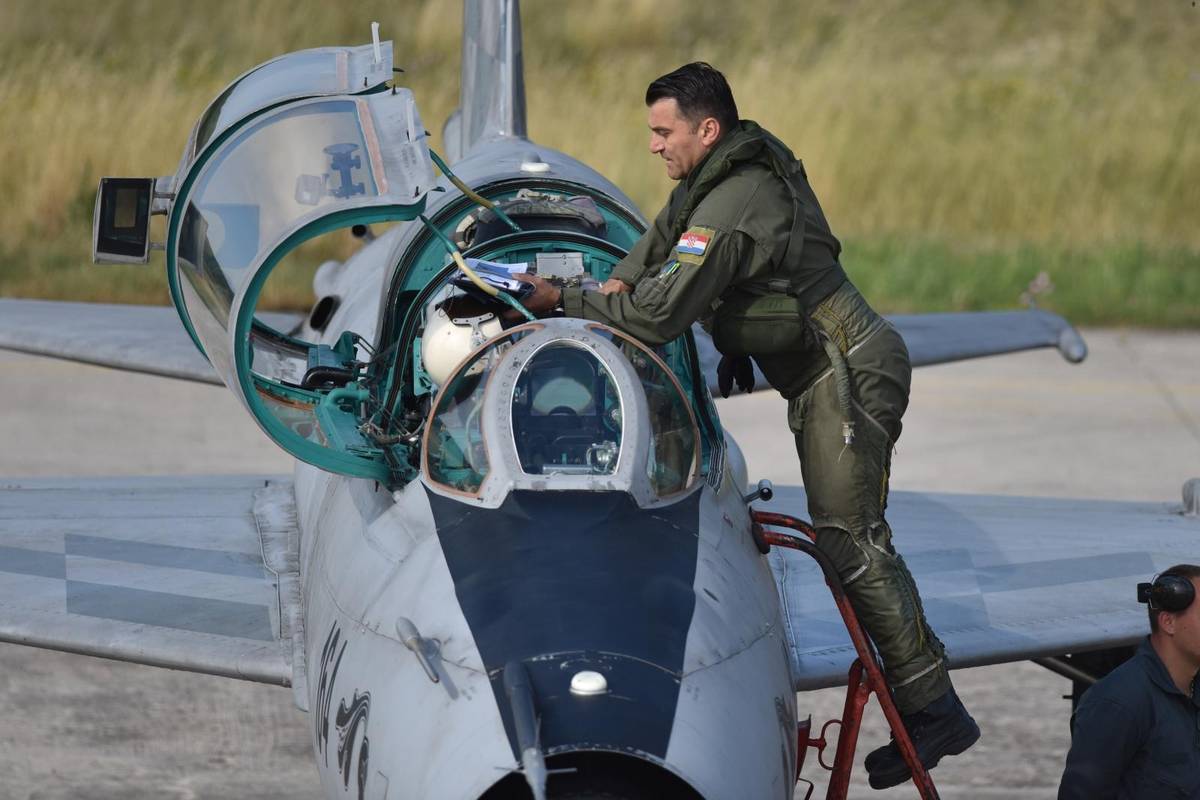 Svoje avione Hrvatskoj nude i Danci, Norvežani, ali i Talijani?
