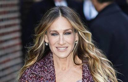 Sarah Jessica Parker bira razne uzorke i boje, od animal do roze