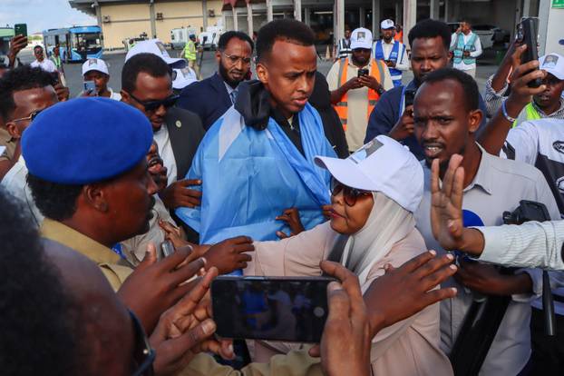 FIFA referee Artan returns to Mogadishu after World Cup entry denial