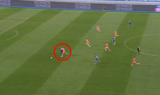 ANKETA Je li Dinamo oštećen? Kanga pobjegao, Mersinaj ga hvatao i srušio. Klupa skočila