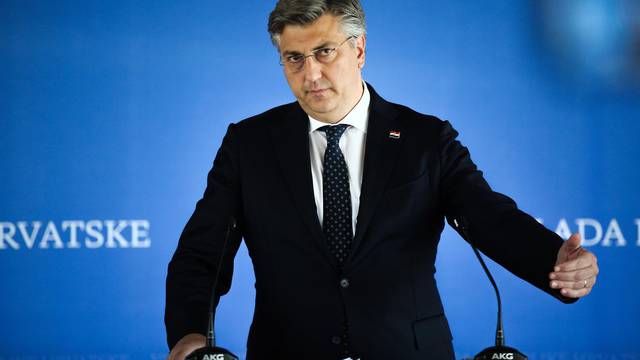 Zagreb: Premijer Andrej Plenković se nakon sjednice Vlade RH obratio medijima