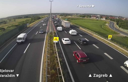 Vozači oprez, predmet na A1, kolona na A4 oko četiri km