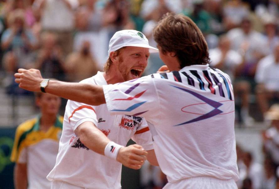 Boris Becker li und Michael Stich beide Deutschland Siegesjubel nach dem Olympiasieg im Doppe