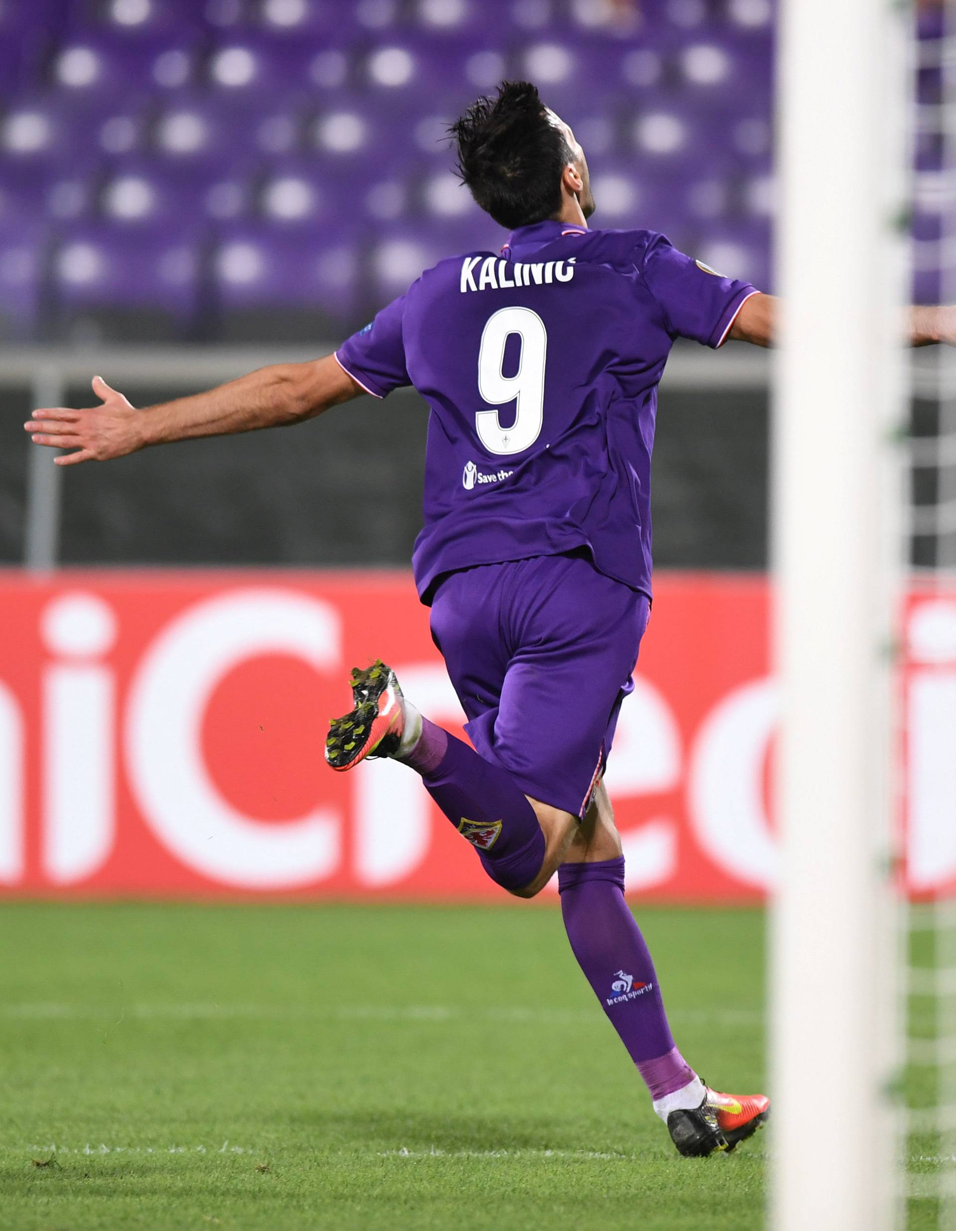 Football Soccer - Fiorentina v Qarabag - UEFA Europa League Group Stage - Group J