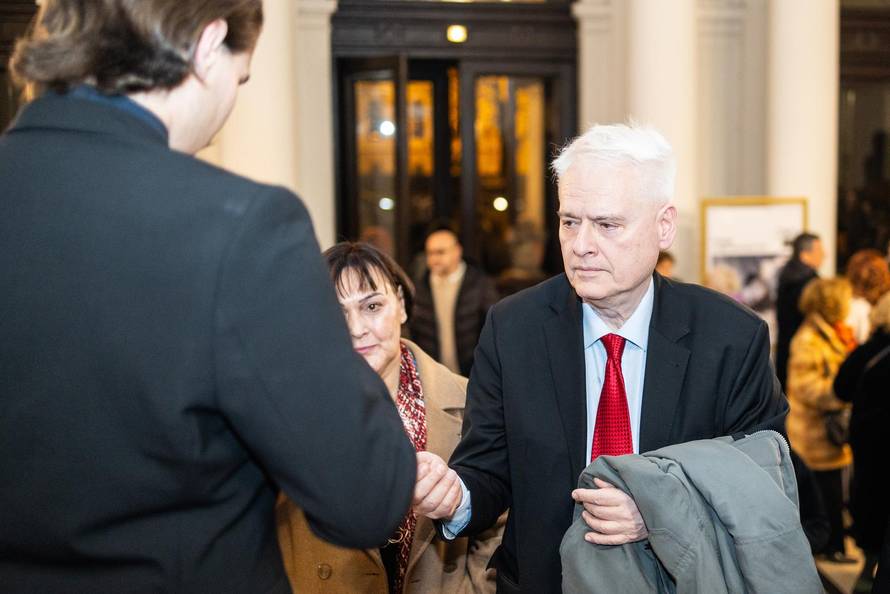 Zagreb: Poznati na premijeri predstave "Trilogija o Agamemnonu 2.0"