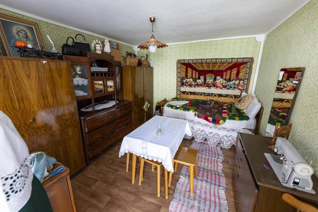 Komletinci: Obitelj Čelebić njeguje stare slavonske običaje