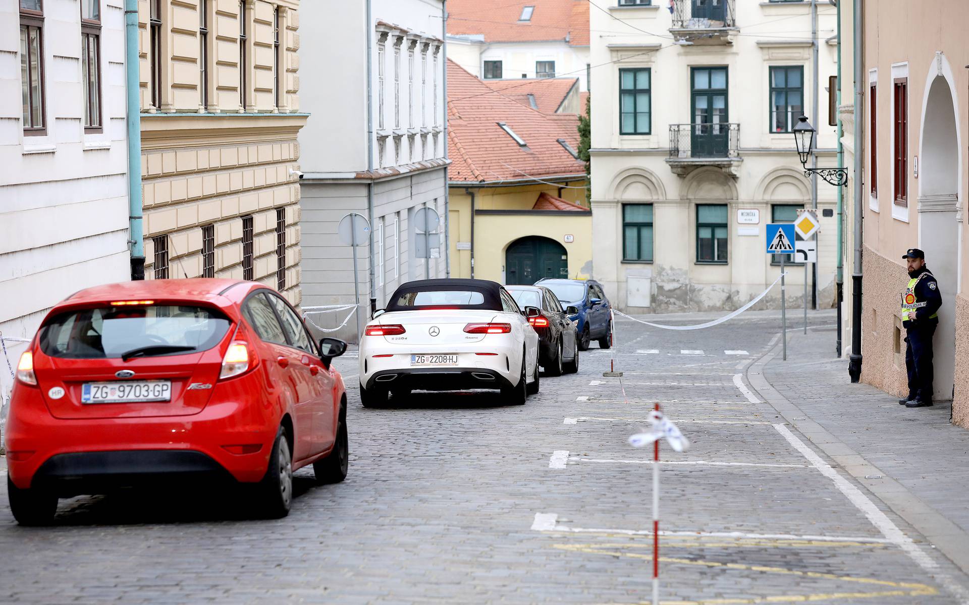 Zagreb: Posebna regulacija prometa na Gornjem gradu zbog summita Međunarodne krimske platforme